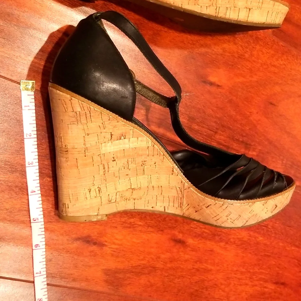 Banana Republic Platform Shoes size 10